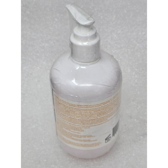 Scentsy Gimme Candy Hand Soap Caramelized Sugar Sweet Buttercream & Golden Honey - Picture 3 of 3